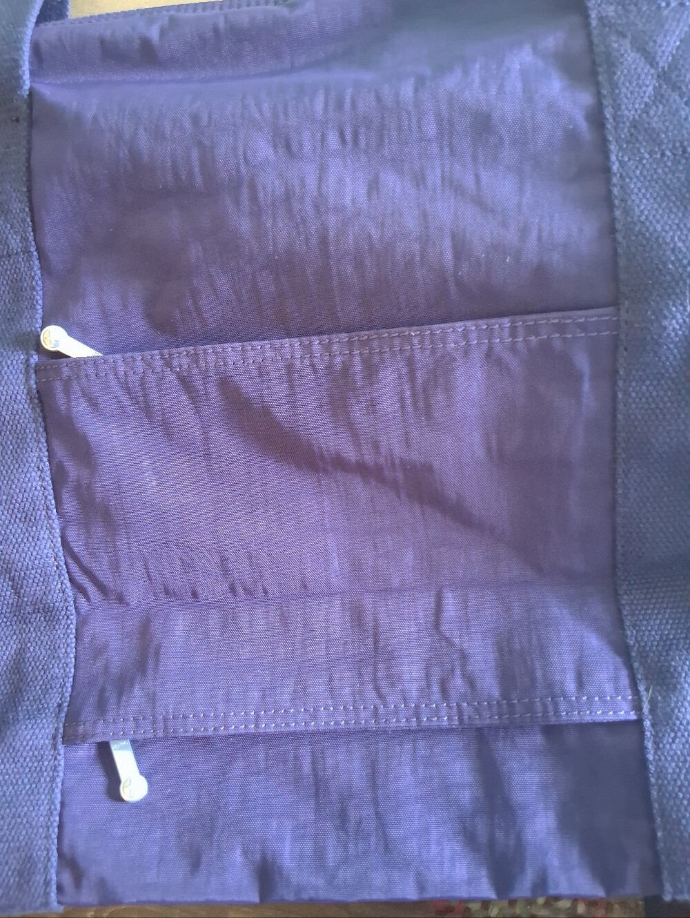 Kipling Large Tote - Picture 4 of 13